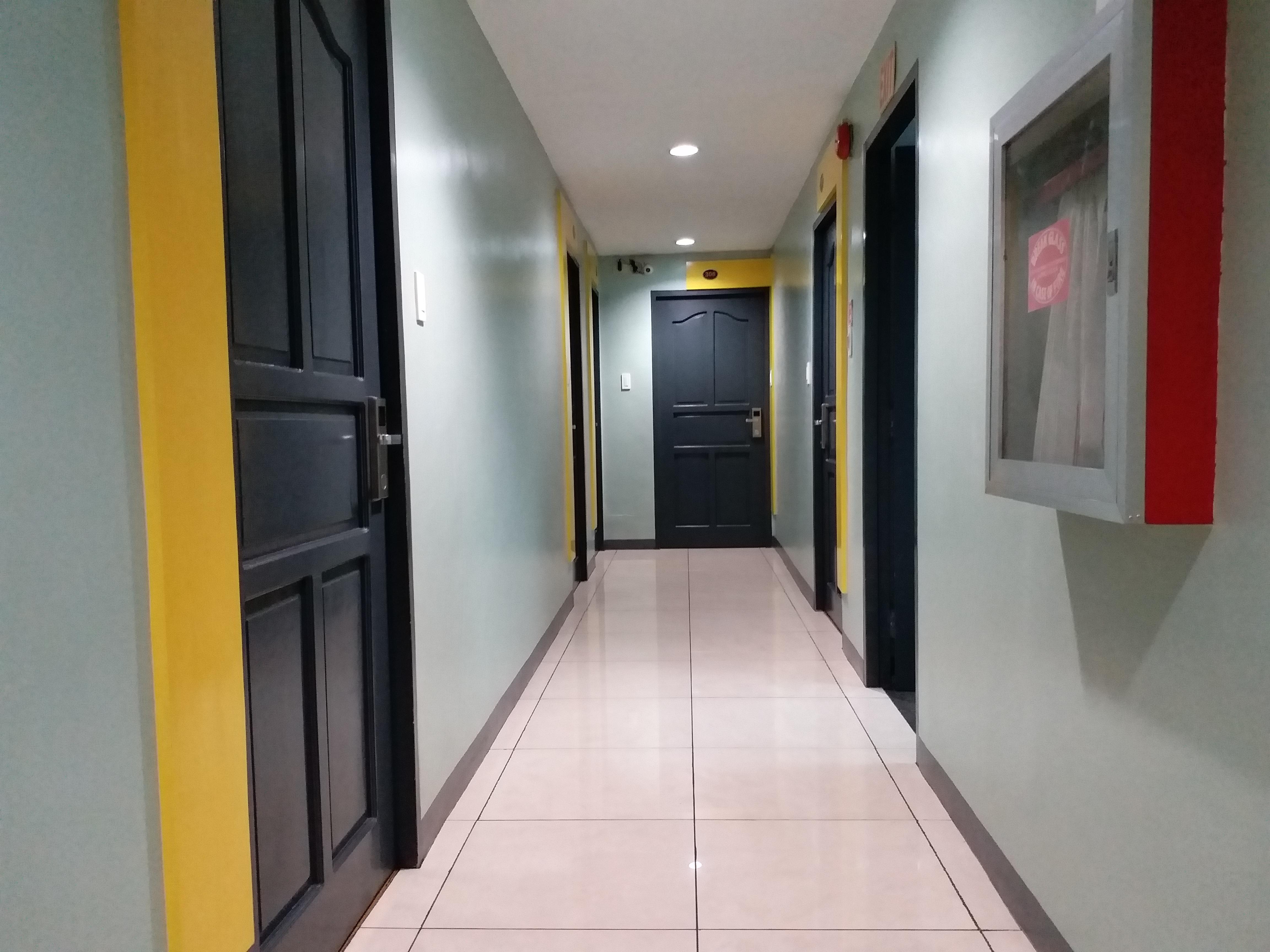 Leesons Residences Манила Экстерьер фото