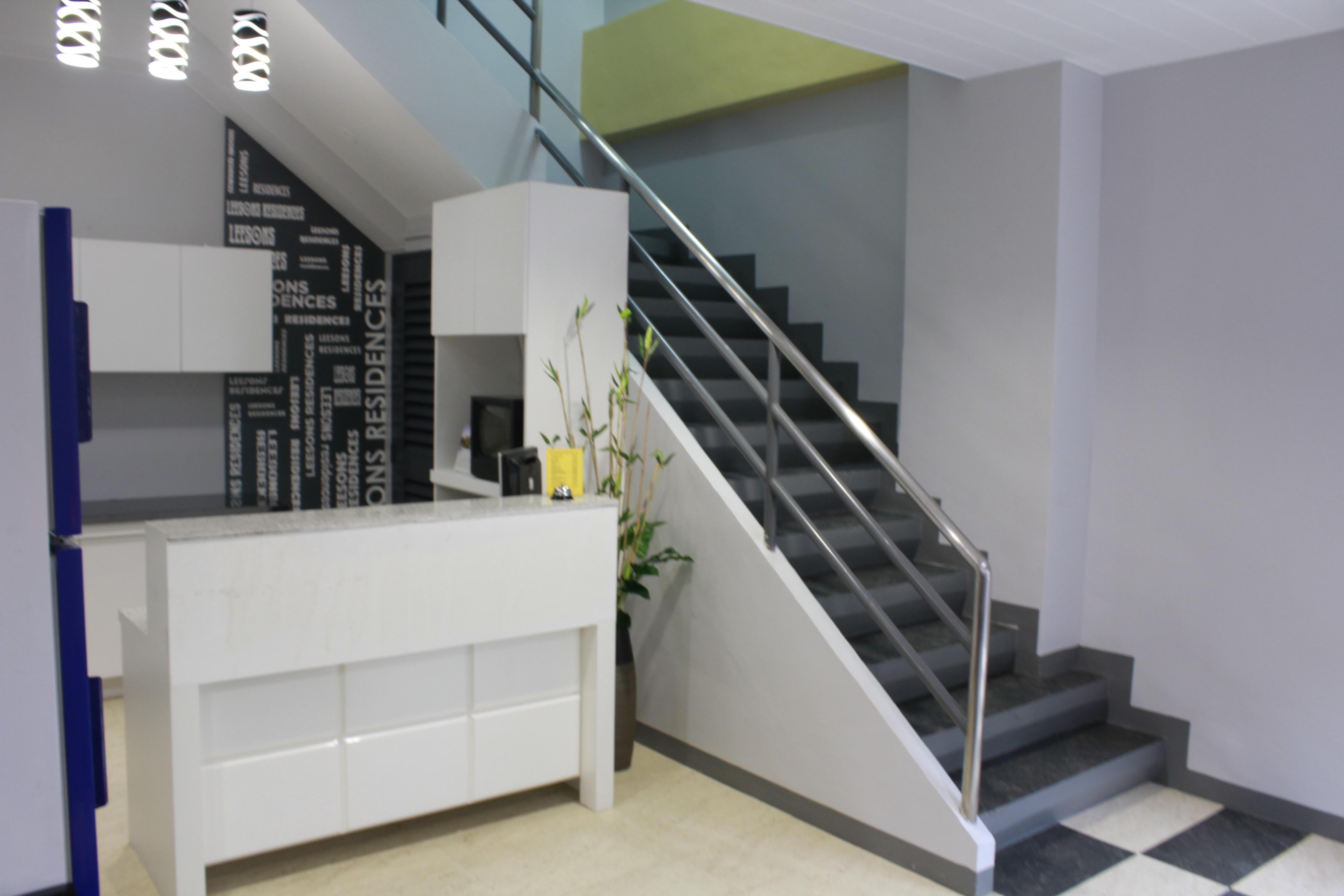 Leesons Residences Манила Экстерьер фото